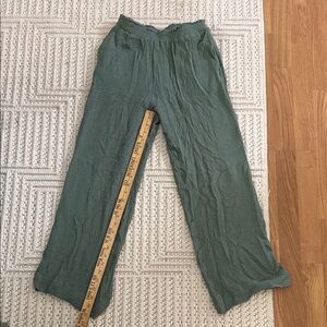 Shade & Shore Textured Green Pants